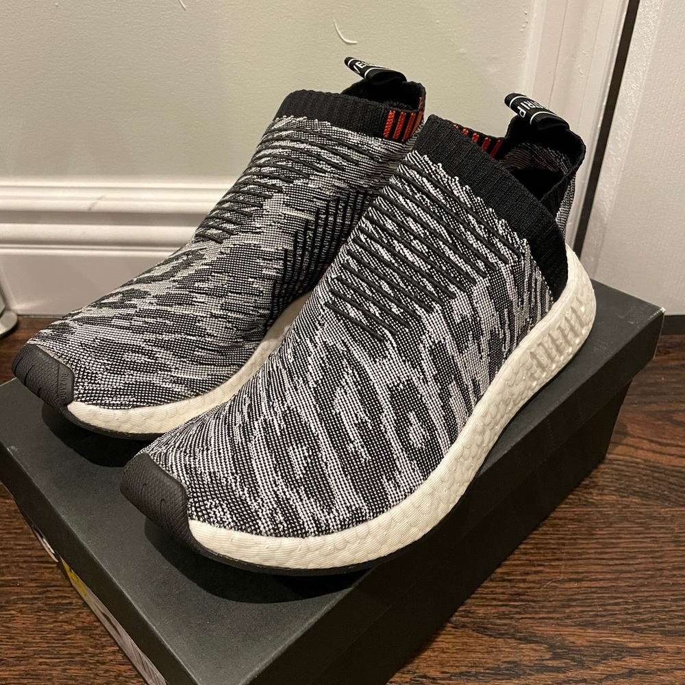 adidas NMD Mens Size 7.5 - like new